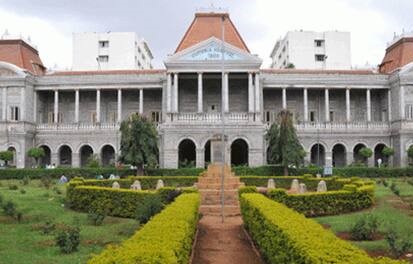 https://salarnews.in/public/uploads/images/newsimages/maannewsimage23082024_222234_Victoria Hospital bengaluru_1613034898.jpg